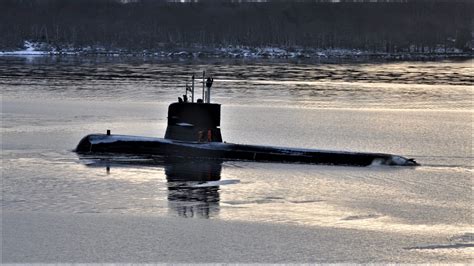 second hand submariners